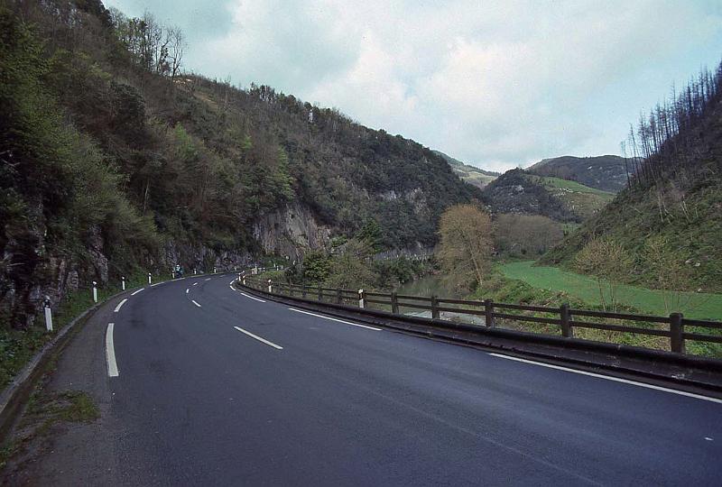 WT 2300 313-29 Spain.jpg